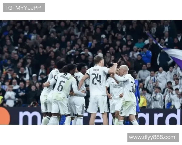 欧联杯激战本菲卡与皇马平局点球大战引发争议与热议 欧联杯激战本菲卡与皇马平局点球大战引发争议与热议